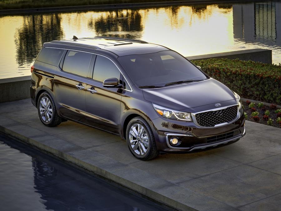  Kia Sedona SXL 2015 года  (фото 3 из 75)